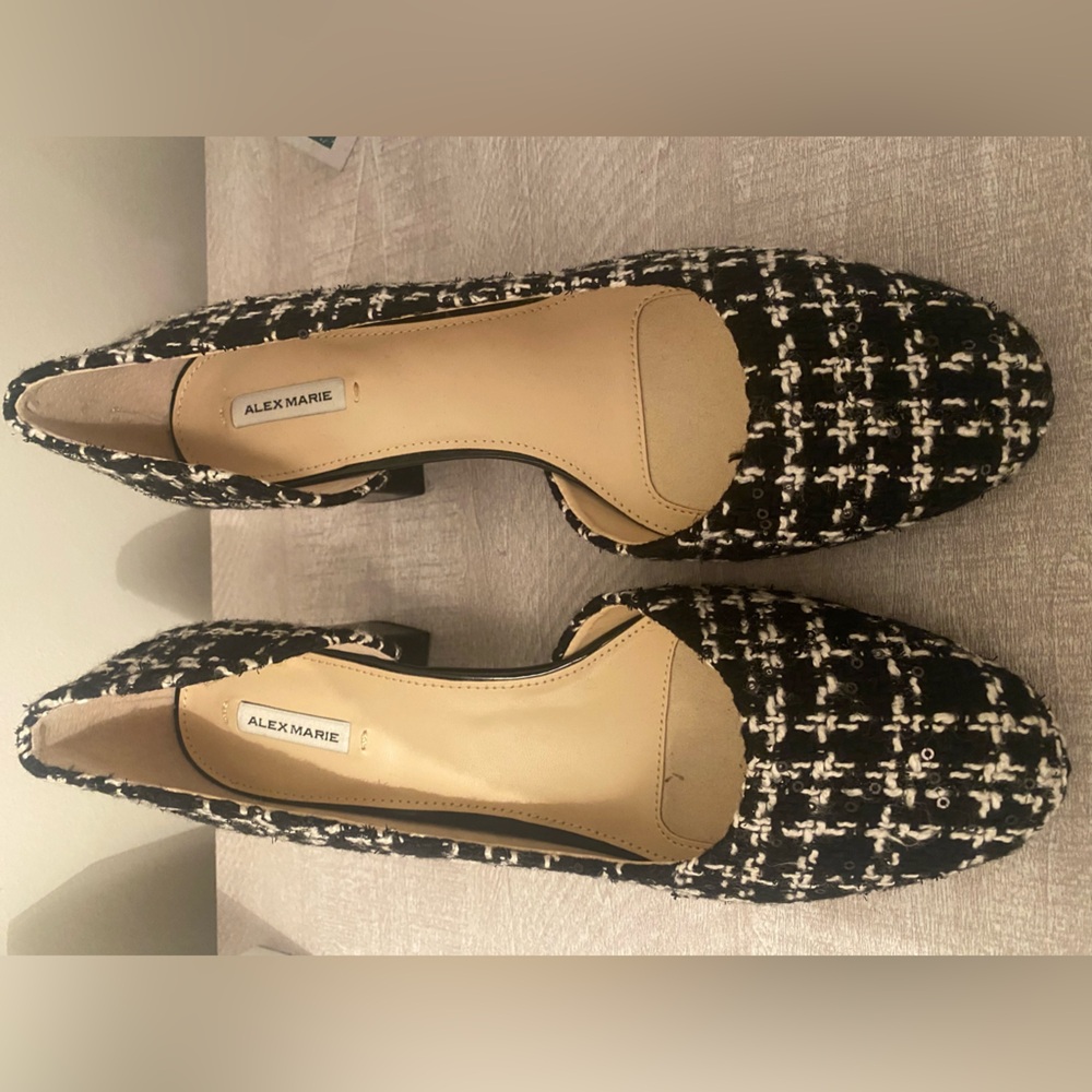 Alex Marie shoes Size 8 1/2  black/white